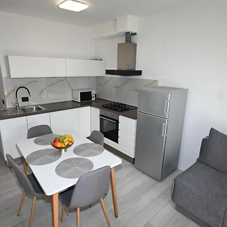 Milankovic Apartment *